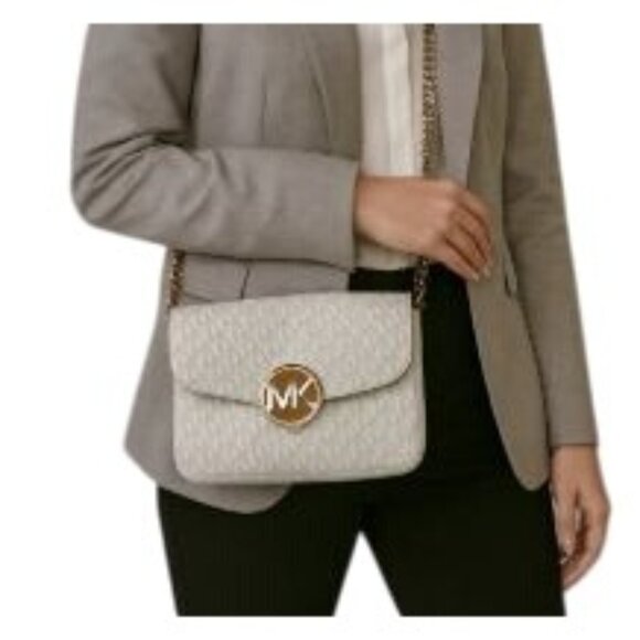 Michael Kors crossbody Beige and Brown Classic MICHAEL Michael Kors Bag - Picture 1 of 12